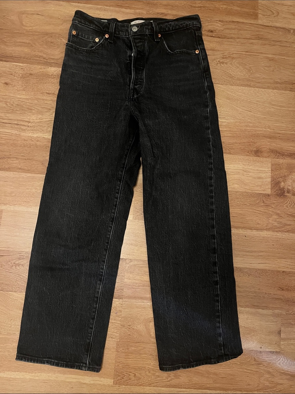 Levi's Women’s Black Straight-Leg Jeans